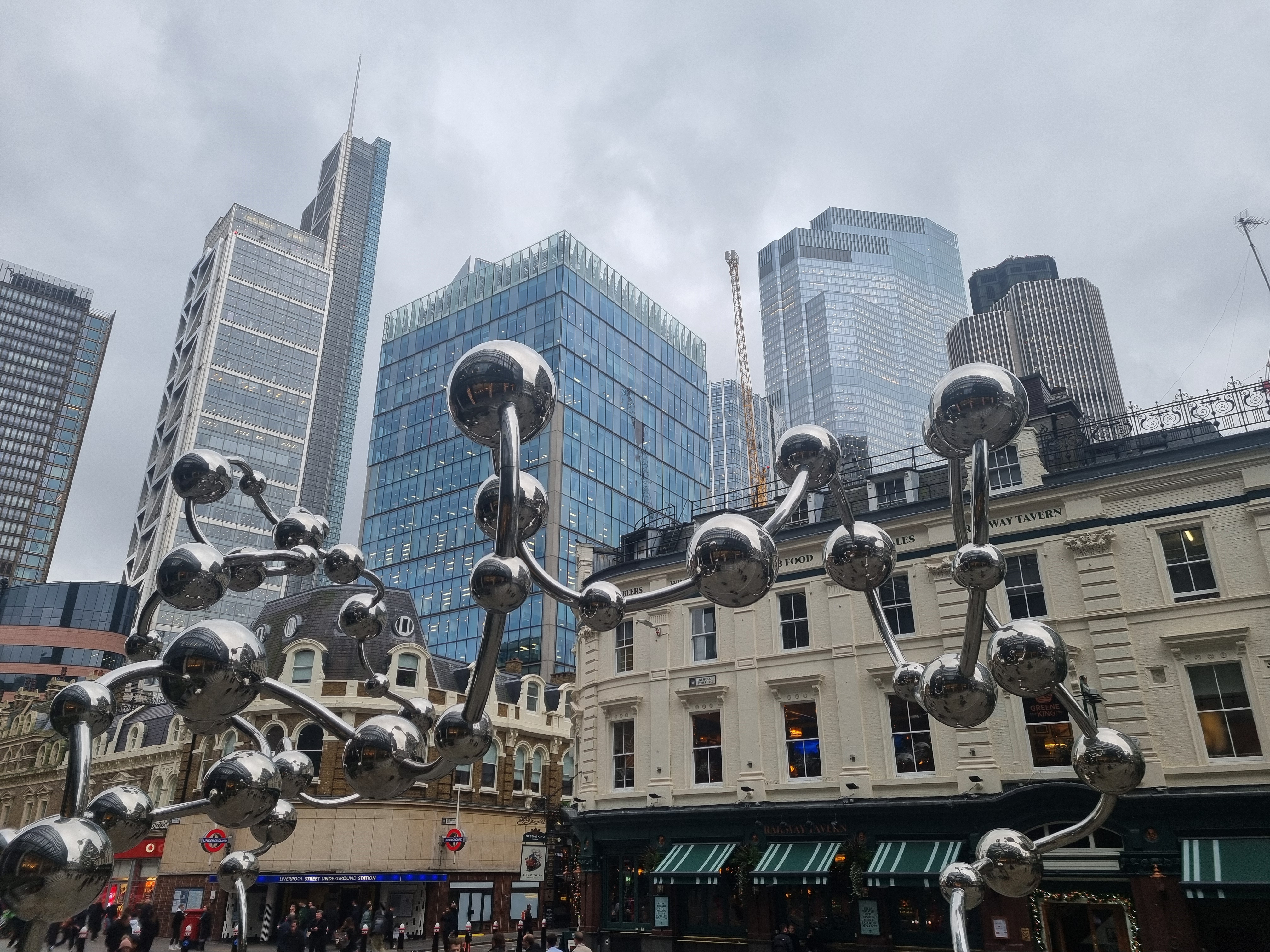 London 10